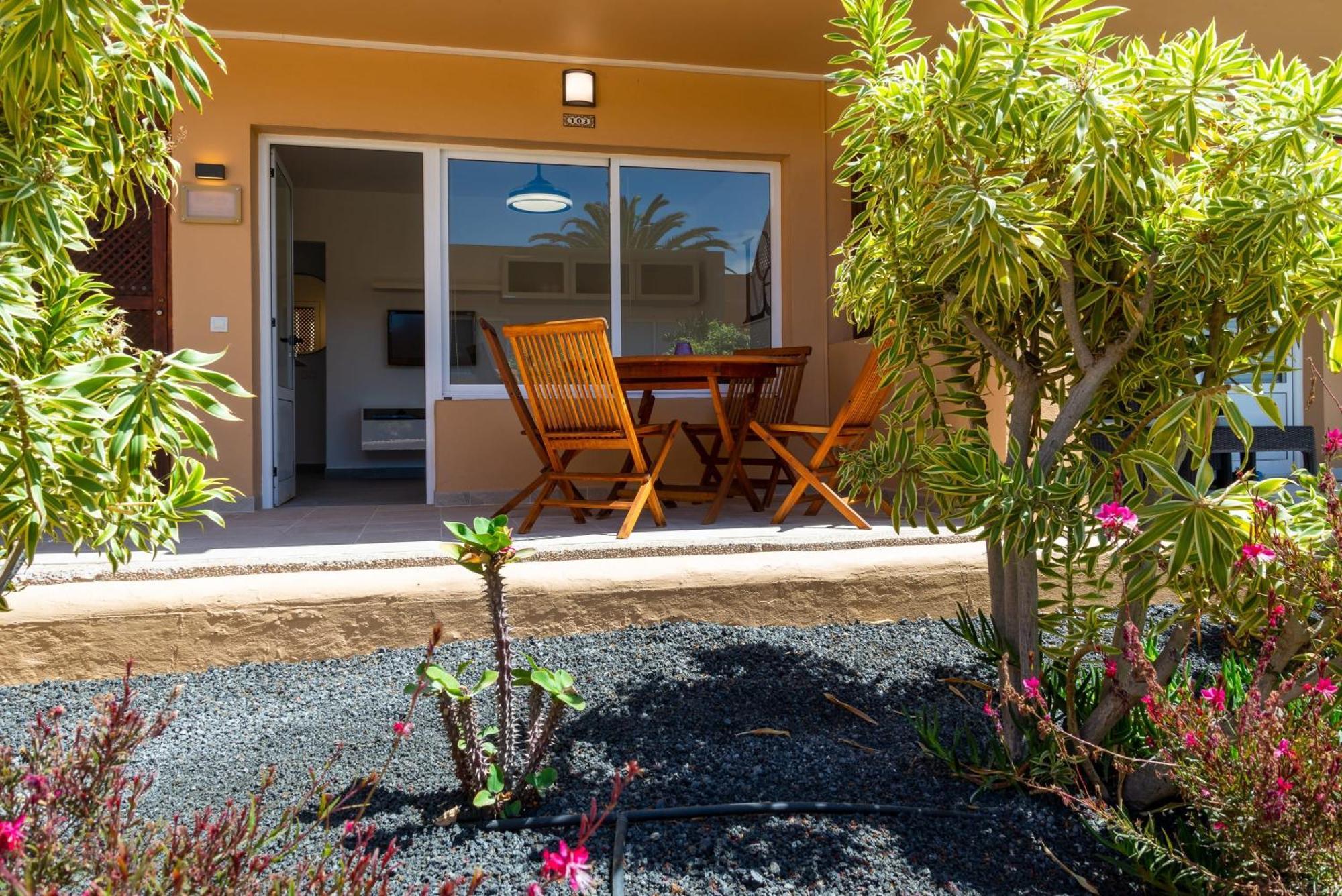Casa Lucien - Newly Refurbished Apartment With Swimming Pool - Ideal For Couples Corralejo Exteriér fotografie